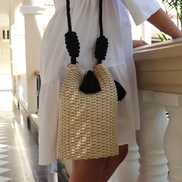 Mochila Bag - Picture 2 of 4